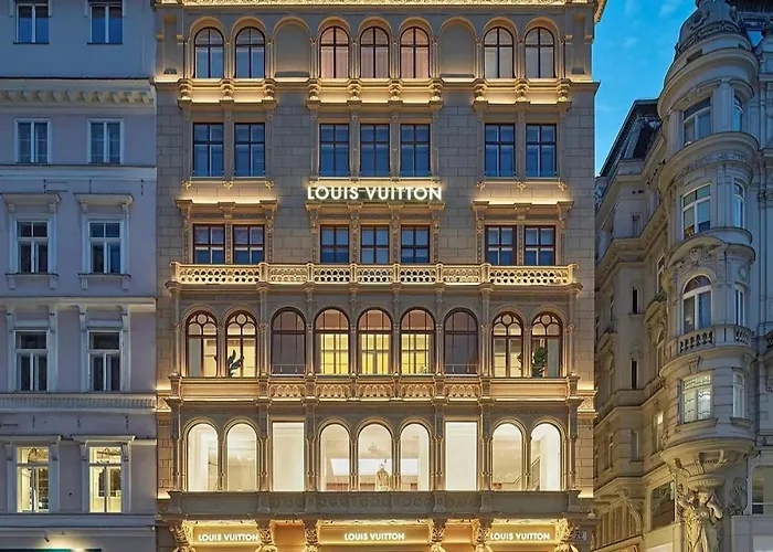 An Exclusive Sanctuary By Am Hof Apartament